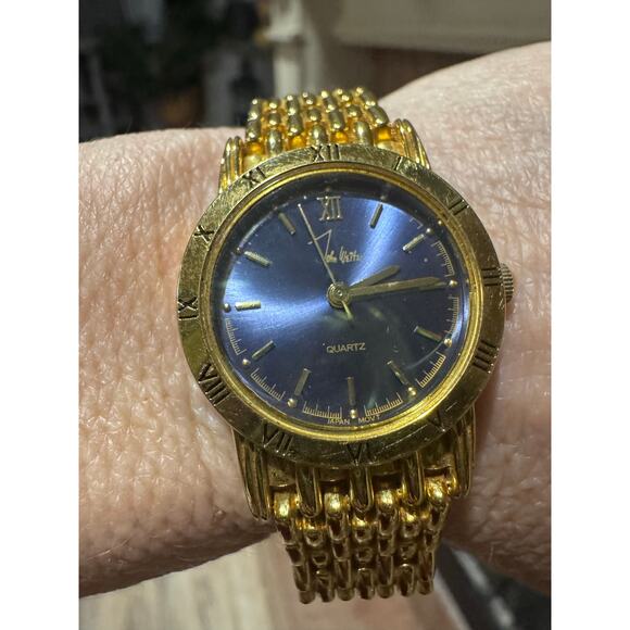 Vintage John Weitz Gold Tone Watch – Blue Dial | Quartz | Japan Movt main image 7